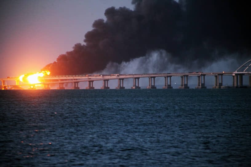 Russia's FSB detains 8 suspects in Crimean bridge case, Ukrainian military intelligence chief named mastermind