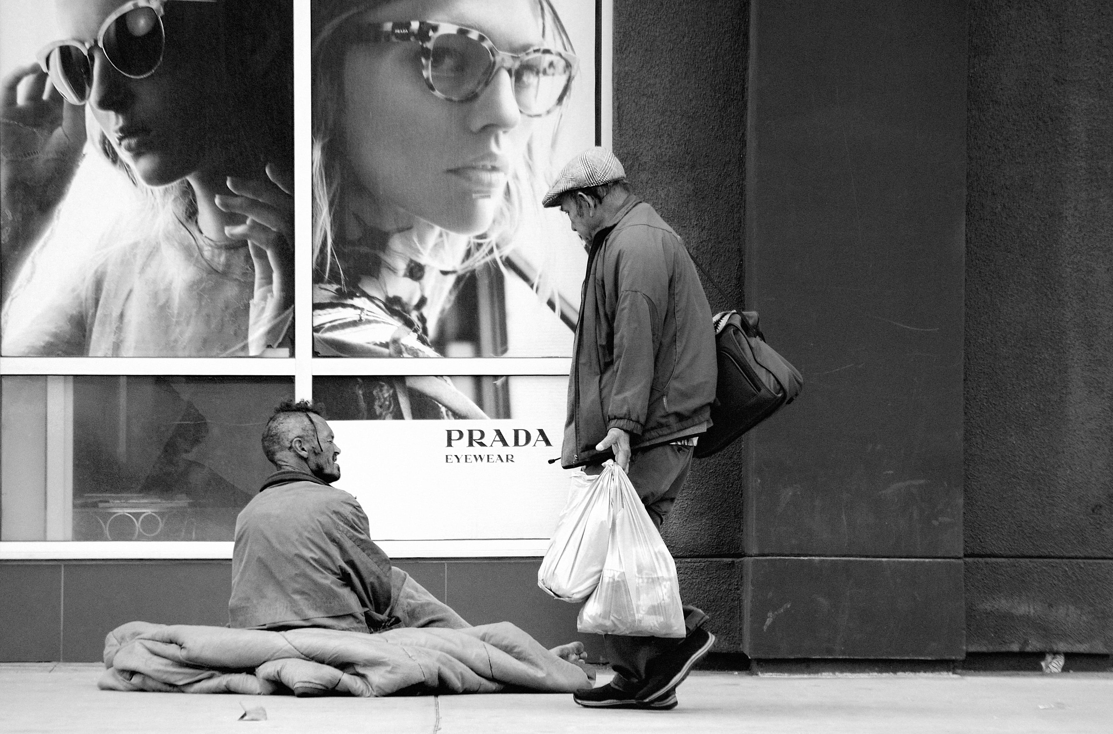 Poor man's statistics. How Russia combats poverty on paper as the nation grows poorer