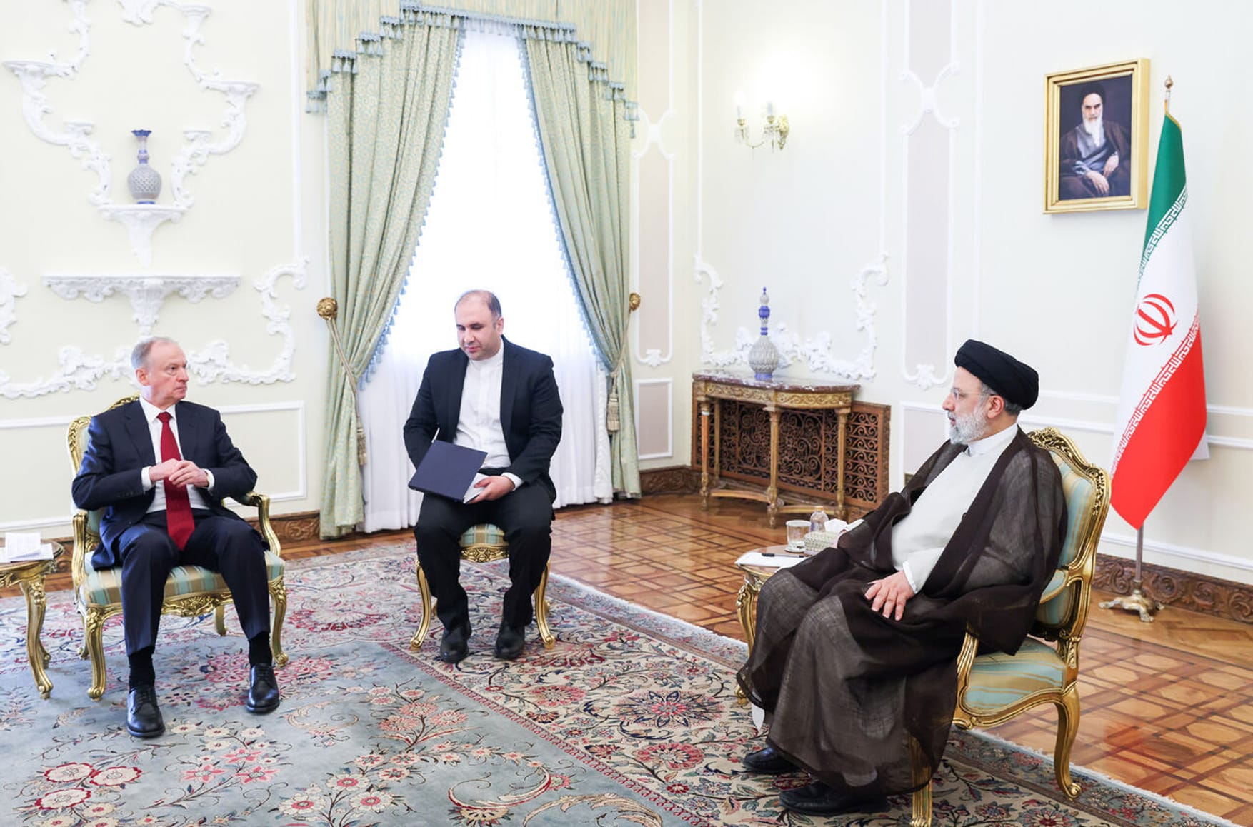 Operation “Cutter” and gold bars: How Iran became the hub of Russian espionage in the Middle East